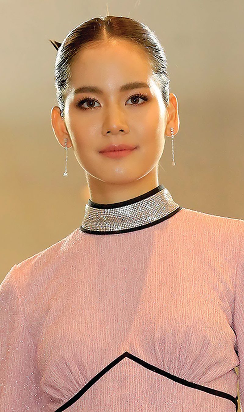 ‘โบว์’ยันเป็นเพื่อน‘โดนัท’