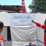 กู้ภัยสร้างโลงจำลอง ตั้งศพ "นายประมาท เมาสุรา" ข้างถนน เตือนสตินักดื่ม