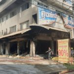 ไหม้ระทึก พระเพลิงเผาวอด3คูหา ร้านเฟอร์นิเจอร์ ย่านวัชรพล