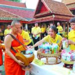 เพลงสรรเสริญพระบารมี ธ สว่างในใจ ไทยทั้งชาติ