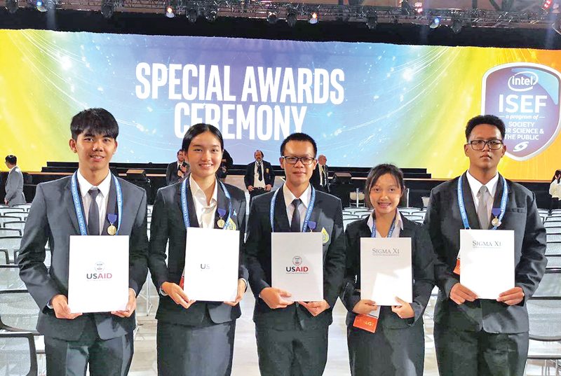 เด็กไทยคว้า 8 รางวัล