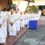 คนฝั่งธนบุรี อุปสมบท 305 รูป เฉลิมพระเกียรติ ในหลวง ร.10