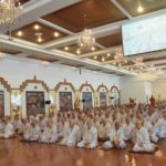 คนฝั่งธนบุรี อุปสมบท 305 รูป เฉลิมพระเกียรติ ในหลวง ร.10