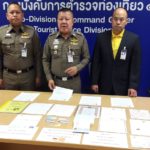 รวบไกด์จีน ใช้บัตรประจำตัวประชาชน-เอกสารปลอม พบก่อวีรกรรมป่วนจนท.เมื่อต้นปี