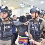 ฮือประชาทัณฑ์! คุม 2โจ๋ทำแผนหินทุบฆ่า น้องอาร์ม เผยไม่ตั้งใจ แม่เตือนสติ(คลิป)