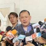 'สันธนะ' บุก ประชาธิปัตย์ ค้านร่วมรัฐบาล พลังประชารัฐ อ้างพรรคใกล้ถูกยุบ!