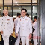 'วัน' ไม่จับมือ 'มงคลกิตติ์' ด้าน 'มิ่งขวัญ' ปัดตอบปมงูเห่า! โดดขึ้นรถคันเดียวกับพท.