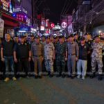 โล่งอกไปที! ตำรวจลุยตรวจ วอล์กกิ้งสตรีท พัทยา ไม่พบคนขายบริการ-ยาเสพติด