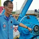 ลวดสลิงชิงช้าสวรรค์ขาด ฟาดขาคนงานเจ็บสาหัส ชาวบ้านจี้สอบความปลอดภัย