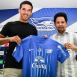 เสริมต่อเนื่อง! ฉลามชล เปิดตัว วิทยา หมัดหลำ มิดฟิลด์พันธุ์ดุ บู๊ เลก 2