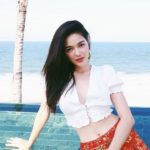 ยิ่งโสดยิ่งแซ่บ กวาง เดอะเฟซ ใส่บิกินีตัวจิ๋วโพสข้างโขดหิน โชว์เซ็กซี่ขยี้ใจหนุ่มๆ