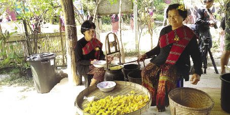 ชุมชนบ้านโนนสามัคคี ต่อยอดงานผ้าไหมสู่‘ท่องเที่ยว’