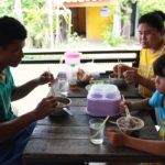 ซดน้ำ+เส้นเยียวยาหัวใจ! ร้านก๋วยเตี๋ยวจัดให้ โดนหวยกิน ถูกแฟนทิ้ง จ่ายครึ่งราคา