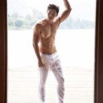 เกล หวงสามี แมน การิน โพสต์รูปโชว์กล้าม แต่ถูกโฟกัสเป้าตุง บอกห้ามไม่ได้แล้ว
