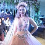 คารีสา น้ำตาคลอ สงสาร เป้  ถูกน็อก ใจหายฟุบลงไปกับพื้นอยู่นาน