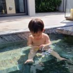 สายฟ้า พายุ ชิงซีน ชมพู่ สลัดผ้าอวดความน่ารัก แม่ไม่หวงโชว์ได้