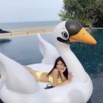 เมย์-พิชญ์นาฏ ทำไฟลุกหัวหิน สดใสซาบซ่าน ขนาดนี้ ไม่ให้ร้อนได้ยังไง