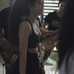 ลำไย ไหทองคำ โพสต์ภาพซ้อมร้องเพลง แต่ถูกโฟกัสผิดจุด อวบอึ๋มกระแทกตา