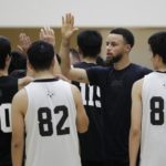 เคอร์รี ทัวร์ญี่ปุ่น - ชื่นชมฝีมือ "ฮาชิมูระ" อวยรุ่งแน่ใน NBA