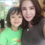 คุณย่าปุ๊ก เผยภาพกับหลานรัก น้องกัสสป-มีก้า-มีญ่า สวยวันสวยคืน แม่มาร์กี้ ถึงกับชม