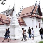‘ลายทอง’ของดี วัดใหญ่สุวรรณาราม