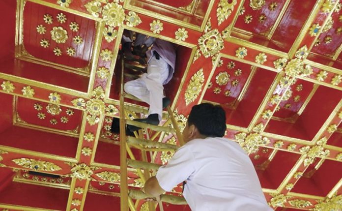 พระเครื่อง