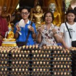 สองแม่ลูก มหาเฮง-ปลดหนี้ ถูกหวย 20ใบ รับเงินเฉียดล้าน งวดก่อนถูก 10ใบ รางวัลที่ 5