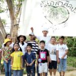 โรงเรียนริมน้ำ บ้าน‘ครูเป้สีน้ำ’