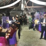 บุกจับร้าน คาราโอเกะ ดังเมืองอุบลฯ ลอบค้ากามสาว แฉมีเด็กต่ำกว่า 18 ด้วย