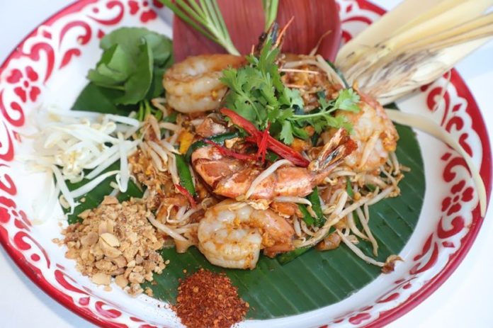 ชิมเมนูสตรีตฟู้ดขึ้นโรงแรม