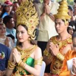 เหมือนแค่ไหน? หนึ่ง บางปู โดนเทียบ แต้ว ชุดรำถวาย โดนเม้าธ์แรงก๊อบเกรดเอ