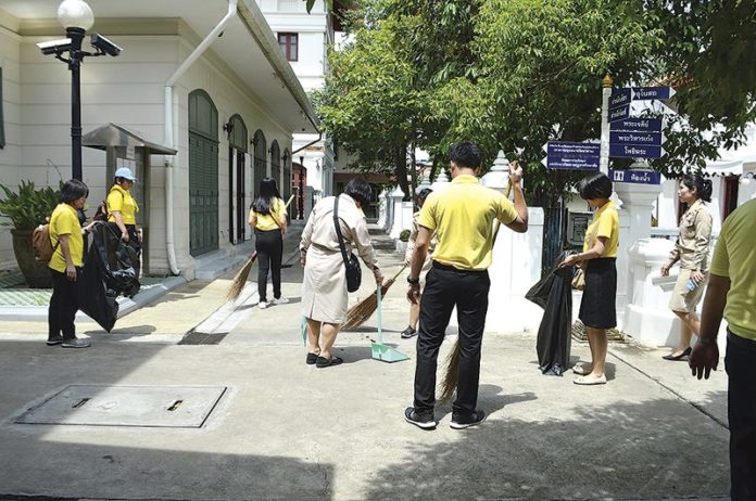 รณรงค์ป้องกันไข้เลือดออก เทิดพระเกียรติ‘พระสังฆราช’ : พระเครื่อง