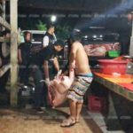 บุกทลาย โรงฆ่าสัตว์เถื่อน ชาวบ้านสุดทนส่งกลิ่นเหม็น เจ้าของโวย "ทำไมต้องจับ"