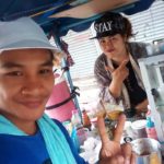 ป๊อกป๊อก บ็อกซิ่งสแลม นักมวยขาย ก๋วยเตี๋ยว แบ่งปันสังคม