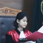 เปิดวาร์ป! ผู้พิพากษาสาว น่ารักในความหน้าเด็ก เห็นแล้วใจบาง ตัดสินยังไงก็ยอม