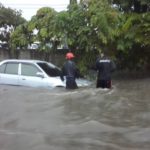 ภูเก็ตวุ่นหนัก เจอพายุฝนถล่มซู่เดียว ถนนจมบาดาล รถมิดไปถึงครึ่งคัน