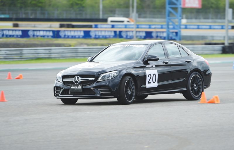 ‘AMG ไดรวิ่ง อคาเดมี’
