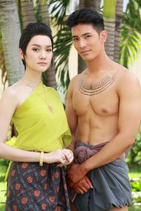 แก้วกลางดง