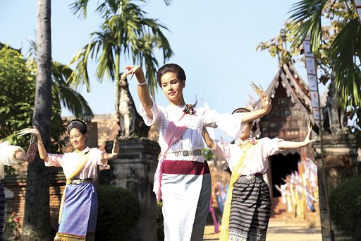 ‘ญาญ่า’สู้ศึก‘กาสะลอง’ จินตนาการตัวเองเหนือมนุษย์ 