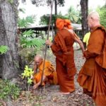 เจอตามนิมิต! ขุดพบ พระพุทธรูป อายุกว่า 200 ปี ฝังใต้ต้นตะเคียน รอบแรกทำชาวบ้านใจฝ่อ