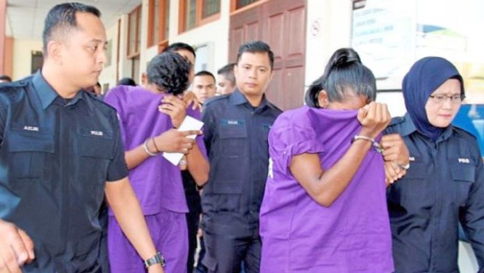 จับดญ. 14 ร่วมมือแฟนหนุ่ม