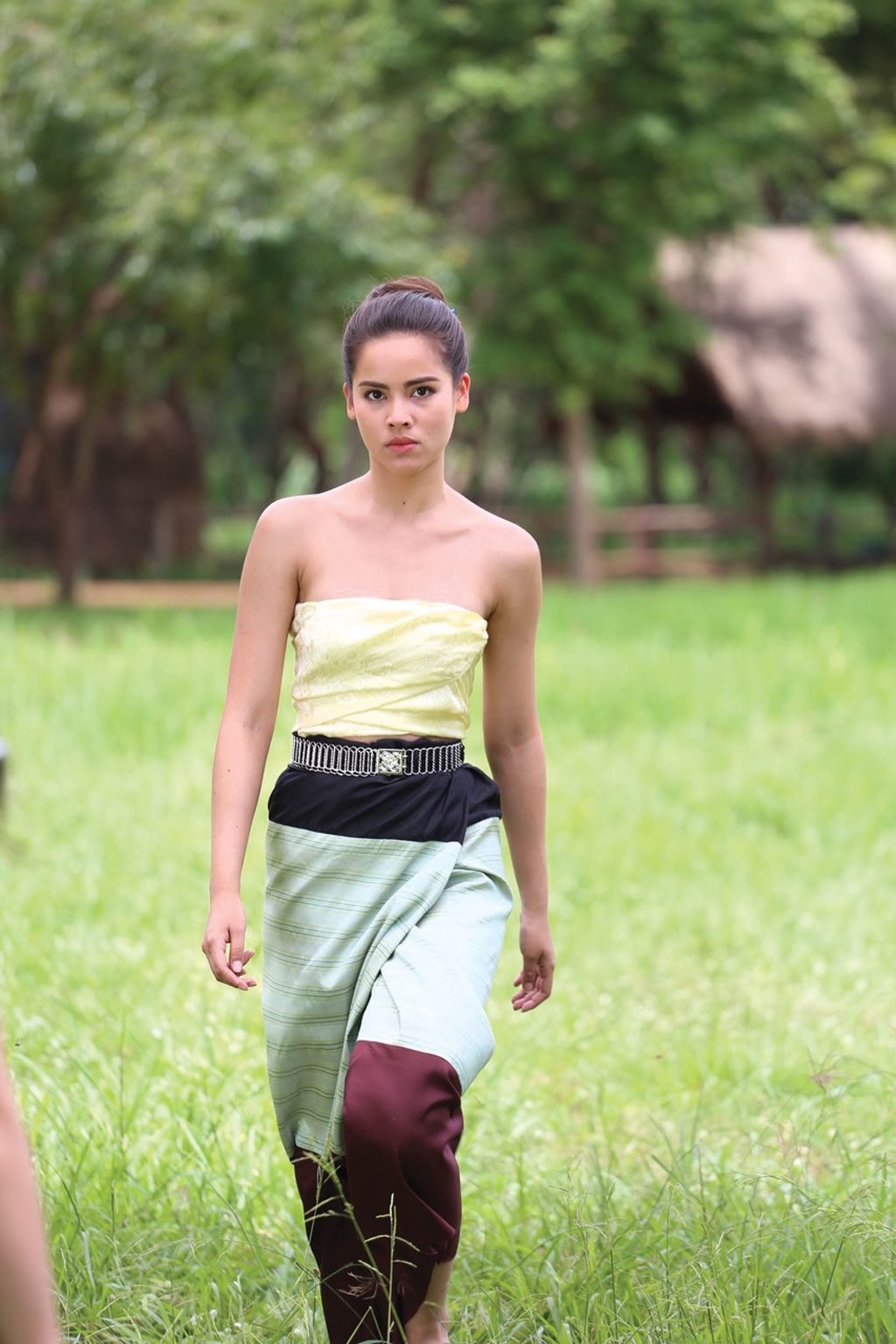 ‘ญาญ่า’ลุ้นร่วมจอประมือ‘เบลล่า’