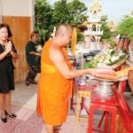 ร่ำไห้ระงม เผาศพ ‘น้องดิว’ เหยื่อพี่เลี้ยงโหด ‘ปวีณา’มอบเงินช่วย