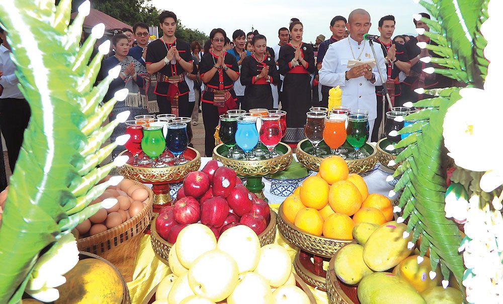 นครพนมบวงสรวง พญาศรีสัตตนาคราช