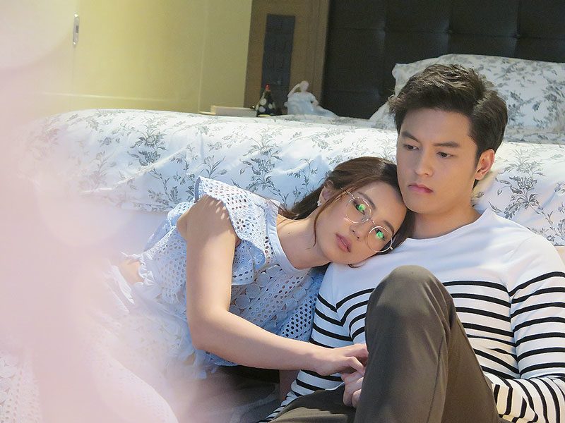 ‘บัว’พีก-โดนรุมด่า