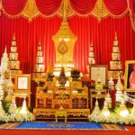 ผวจ.พะเยา อัญเชิญน้ำหลวงพระราชทาน สรงศพ หลวงปู่วัดศรีโคมคำ