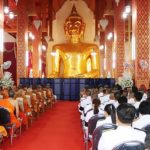 ผวจ.พะเยา อัญเชิญน้ำหลวงพระราชทาน สรงศพ หลวงปู่วัดศรีโคมคำ