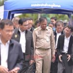 'บิ๊กตู่' ลั่นผมเป็นลูกผู้ชาย-ไม่ขัดแย้งใคร! พระเตือนอย่าหัวร้อน สส.เพื่อไทย โผล่รับ