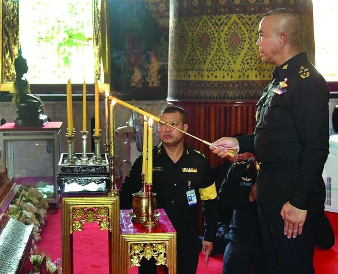 อัญเชิญพระบรมรูปพระเจ้าตากฯ 