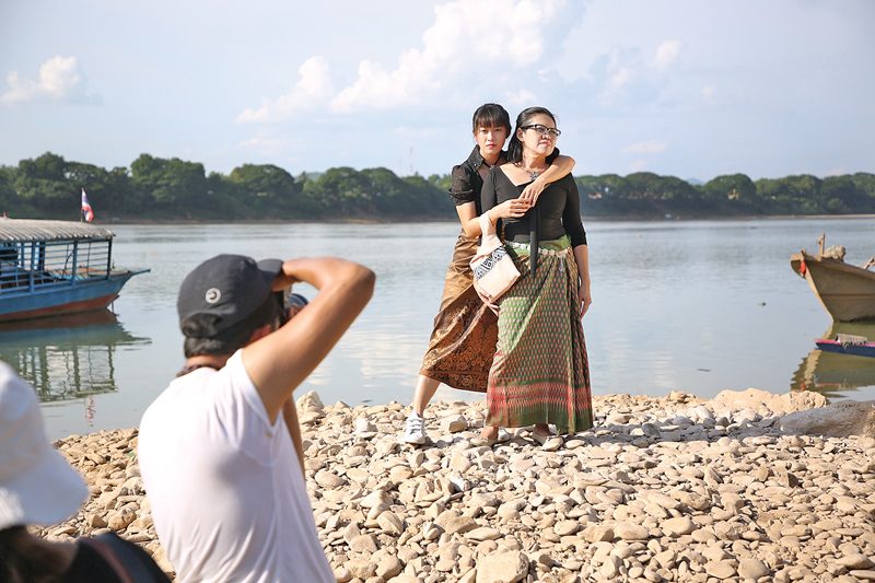นุ่งสยามสามฤดู